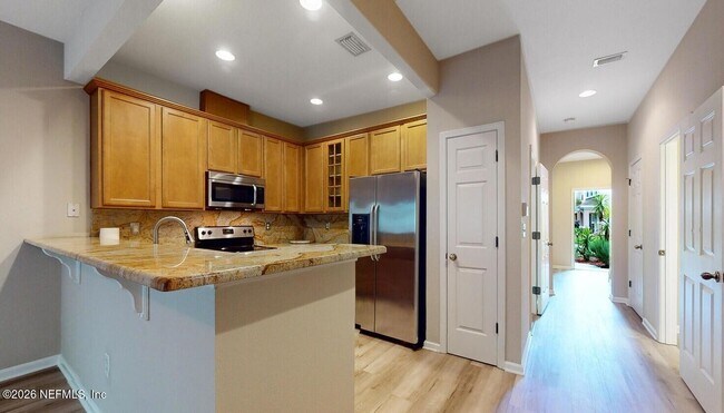 Building Photo - 5881 Moonstone Ct