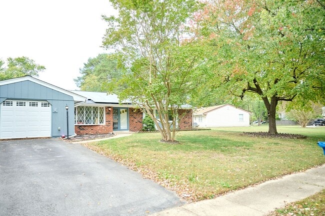 Building Photo - 1314 Harwich Dr