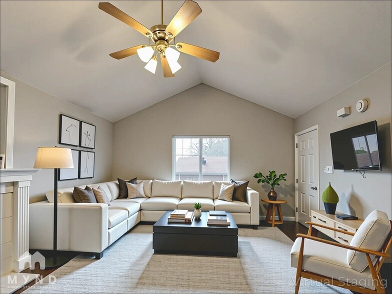 Building Photo - 7825 Sarah Ann Dr S