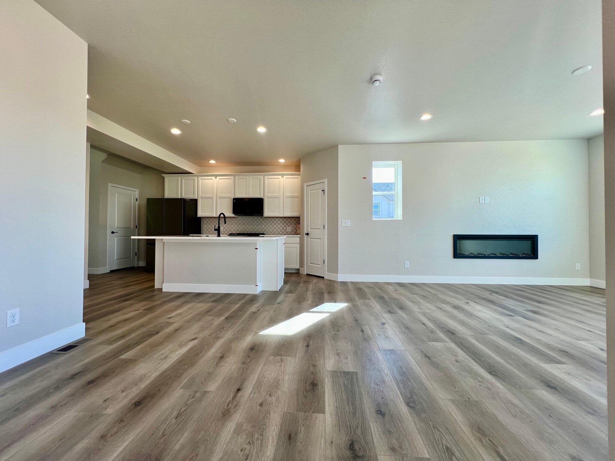 Building Photo - 4705 Whistler Dr