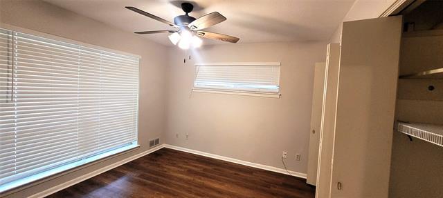 Building Photo - 204 Overhill Dr