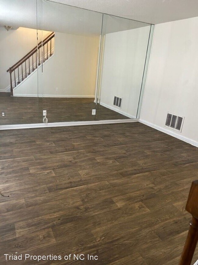 Building Photo - 2 br, 1 bath House - 2719 Reynolds Park Rd.