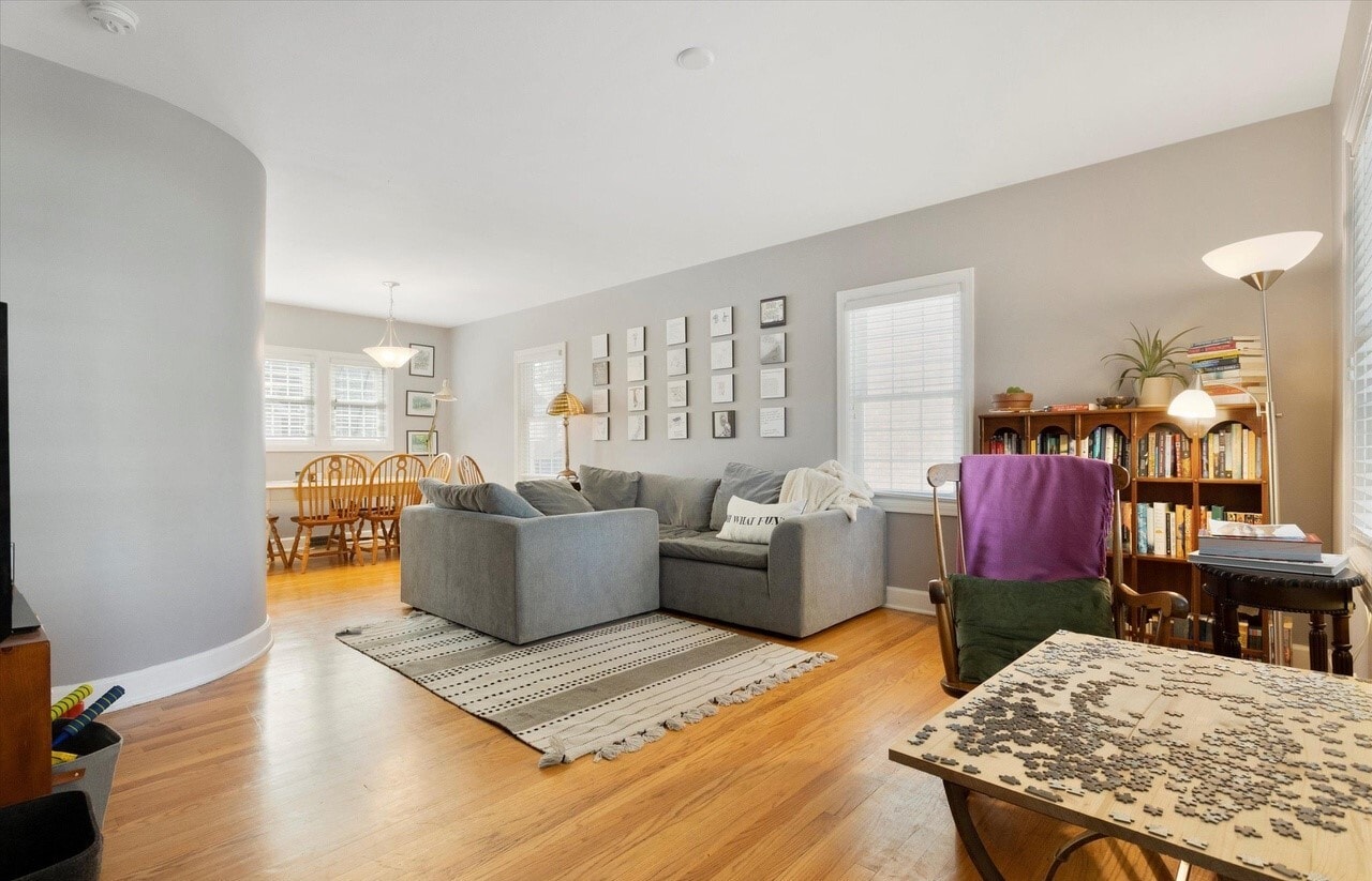 Building Photo - 5017 1/2 California St