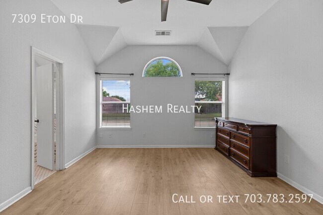 Building Photo - 7309 Eton Dr