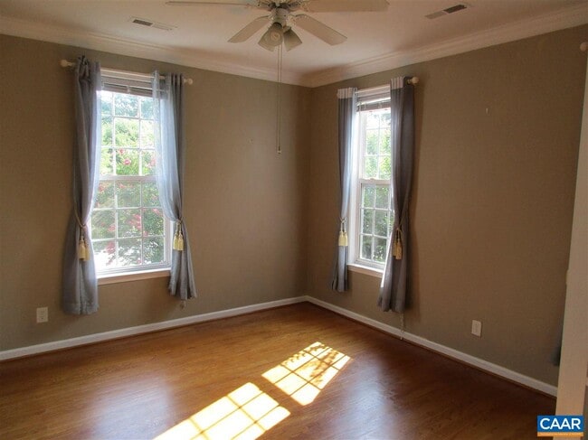 Building Photo - 3419 Turnberry Cir