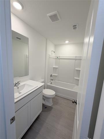 Building Photo - 3133 Campeiro Ave