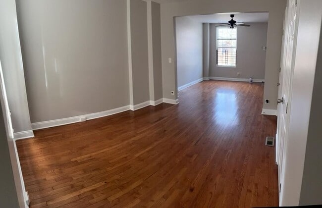 Building Photo - 414 N Bouldin St