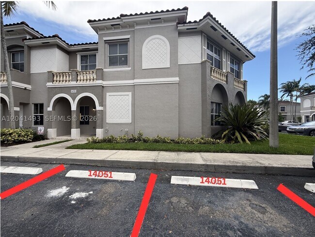 Building Photo - 14051 SW 49th St