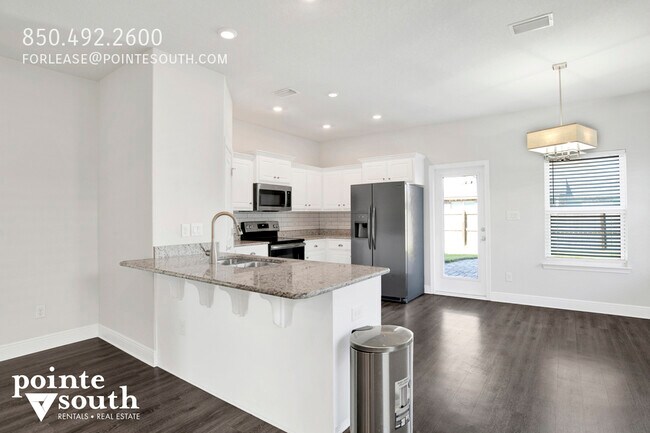 Building Photo - 12295 Pinfish Rd