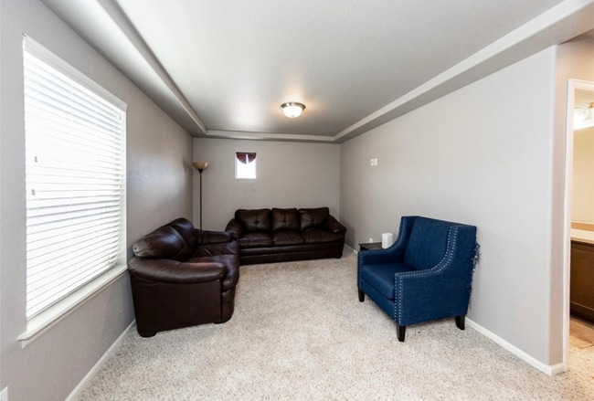 Building Photo - 8344 Longleaf Ln