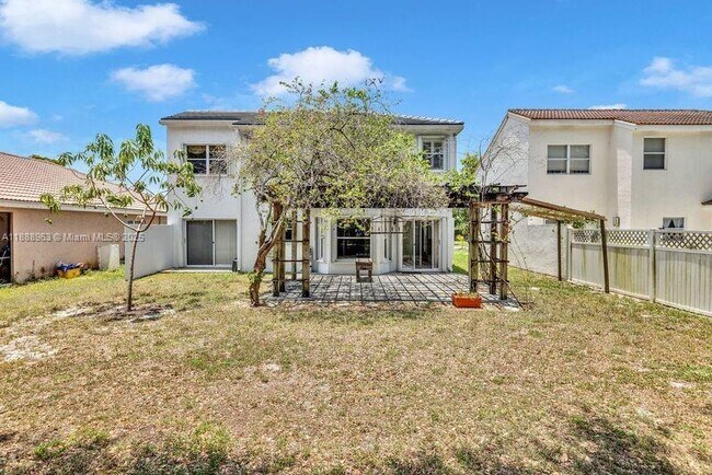 Building Photo - 10766 Crescendo Cir