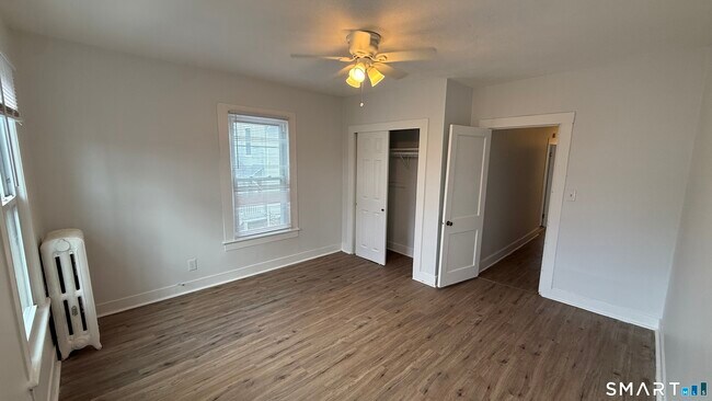 Building Photo - 29 Lincoln Pl