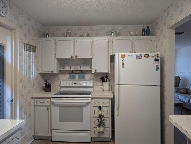 Building Photo - 4450 93rd Terrace