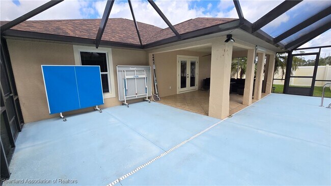 Building Photo - 268 Grosbeak Ave