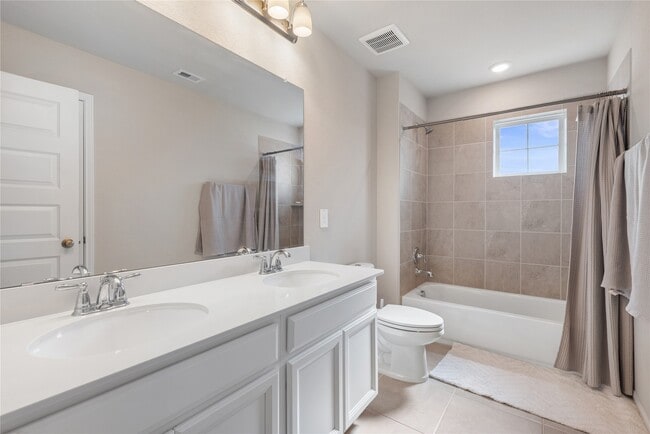 Building Photo - 1203 Cascade Hls Dr