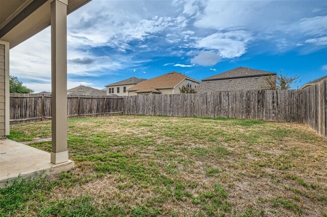 Building Photo - Comfortable & Functional One-Story Living with Bright Open Layout and Spacious Bedrooms