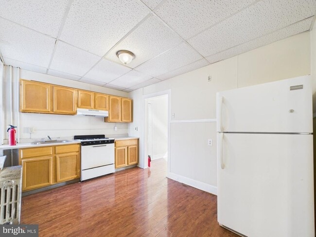 Building Photo - 809 Wharton St