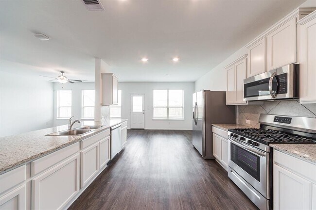 Building Photo - 26047 Steele Flower Dr