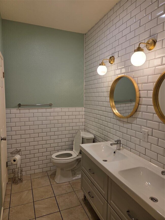 Building Photo - 9209 Colberg Dr