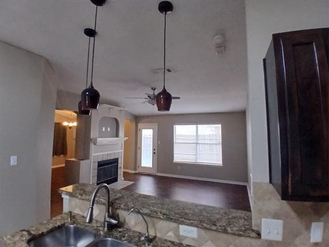 Building Photo - 1416 Ross Dr