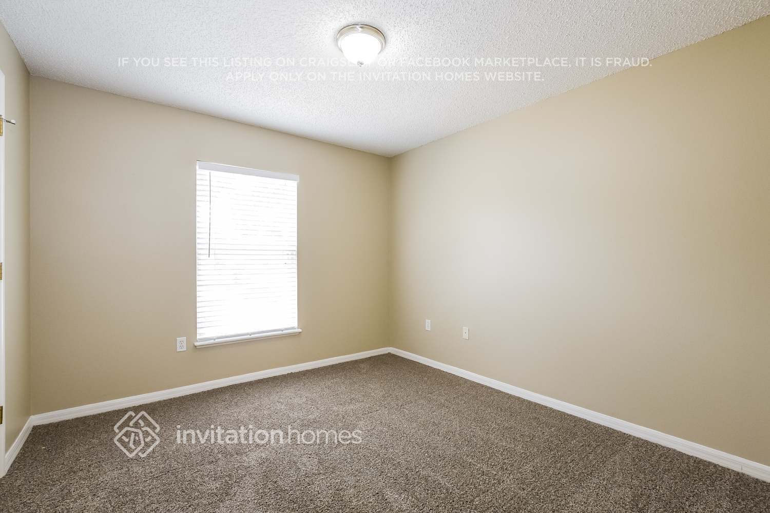 Building Photo - 580 Birch Ct