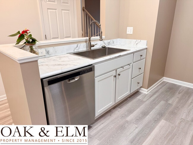 Building Photo - Beautiful 3 Bedroom Home in Prime Middletown Location Near Anchorage built in 2019!