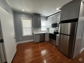 Building Photo - 832 Montello St