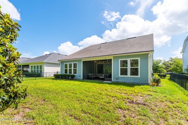 Building Photo - 136 Village Grande Dr