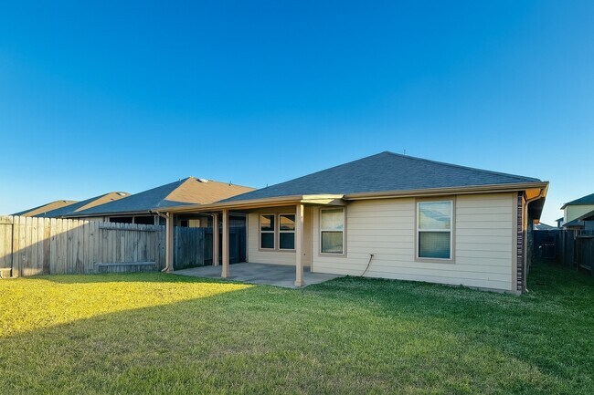 Building Photo - 18330 Arcola Bay Ln