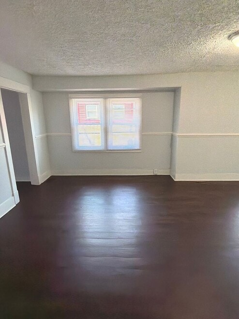 Building Photo - 1938 N Dearborn St