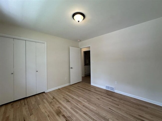 Building Photo - 3006 Stanford Ave