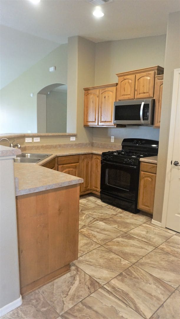 Building Photo - 3359 Zion Ct