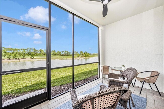 Building Photo - 12470 Wellen Golf St