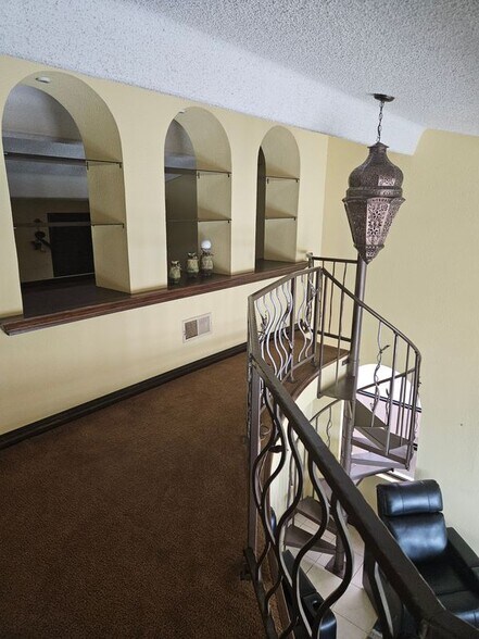 Building Photo - 1336 Harbor Island Dr