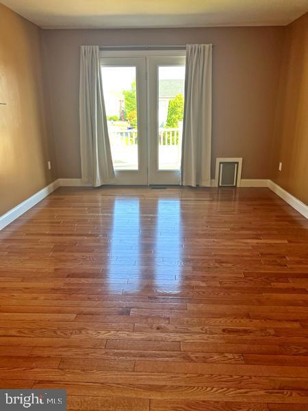 Building Photo - 1935 Shiloh Dr