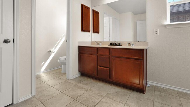 Building Photo - 1017 Plano Ln