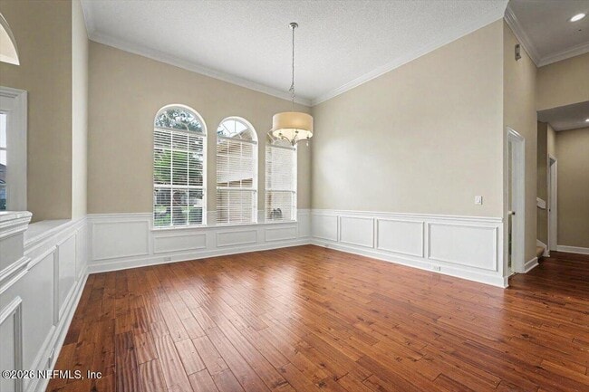 Building Photo - 337 S Mill View Way