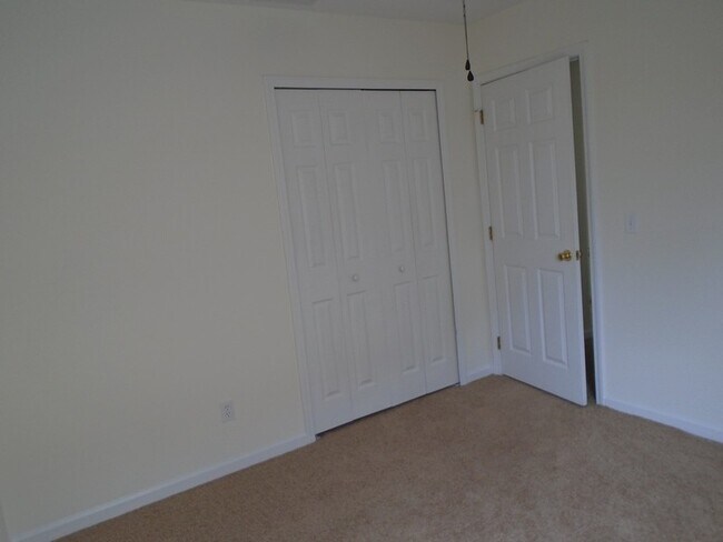 Building Photo - Three bedroom, 2 bath home in Mill Creek at Cypress ridge
