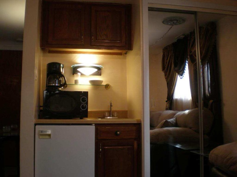 Building Photo - 11849 Ontario Dr