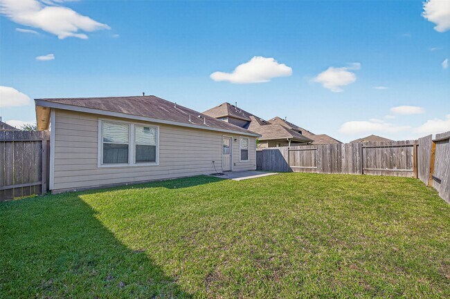 Building Photo - 1830 Cormorant Cres