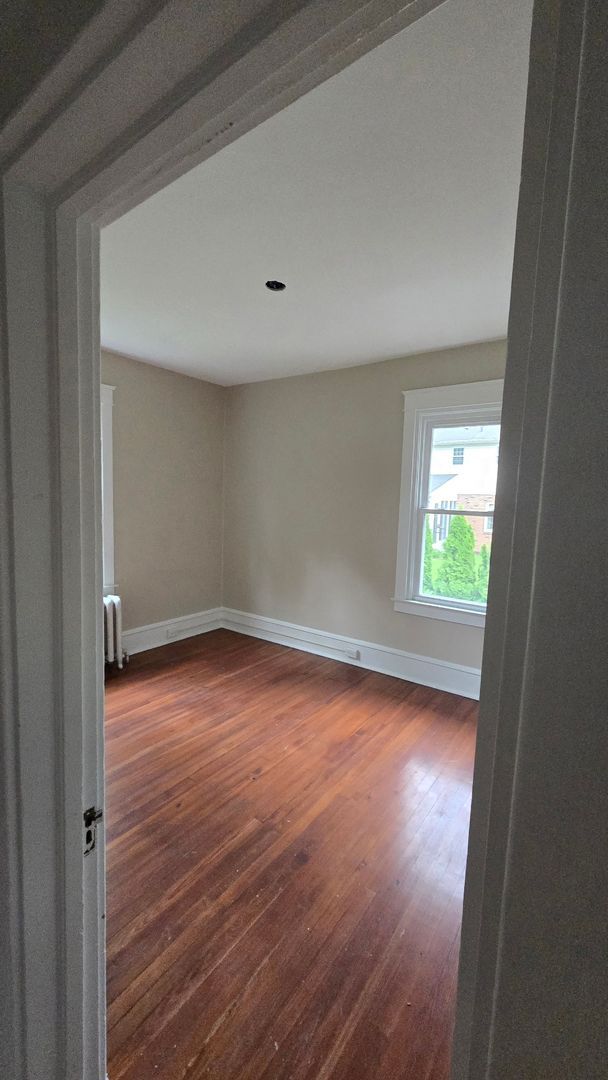 Building Photo - North Wilmington - 5 bedroom, 2 bathroom h...