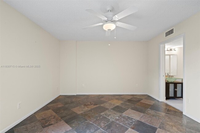 Building Photo - 9511 Weldon Cir