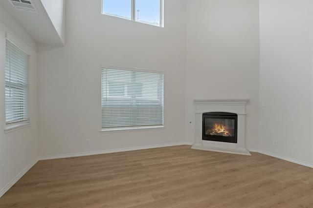 Building Photo - 1517 Bennington Ln