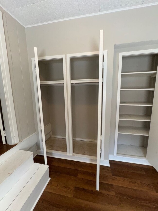 Building Photo - East AVL Spacious Apartment Ready for Occupancy!