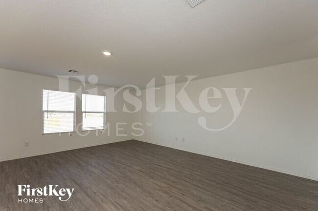 Building Photo - 5339 Devils Rdg