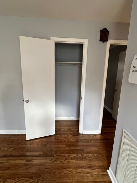 Building Photo - 3238 Panorama Dr