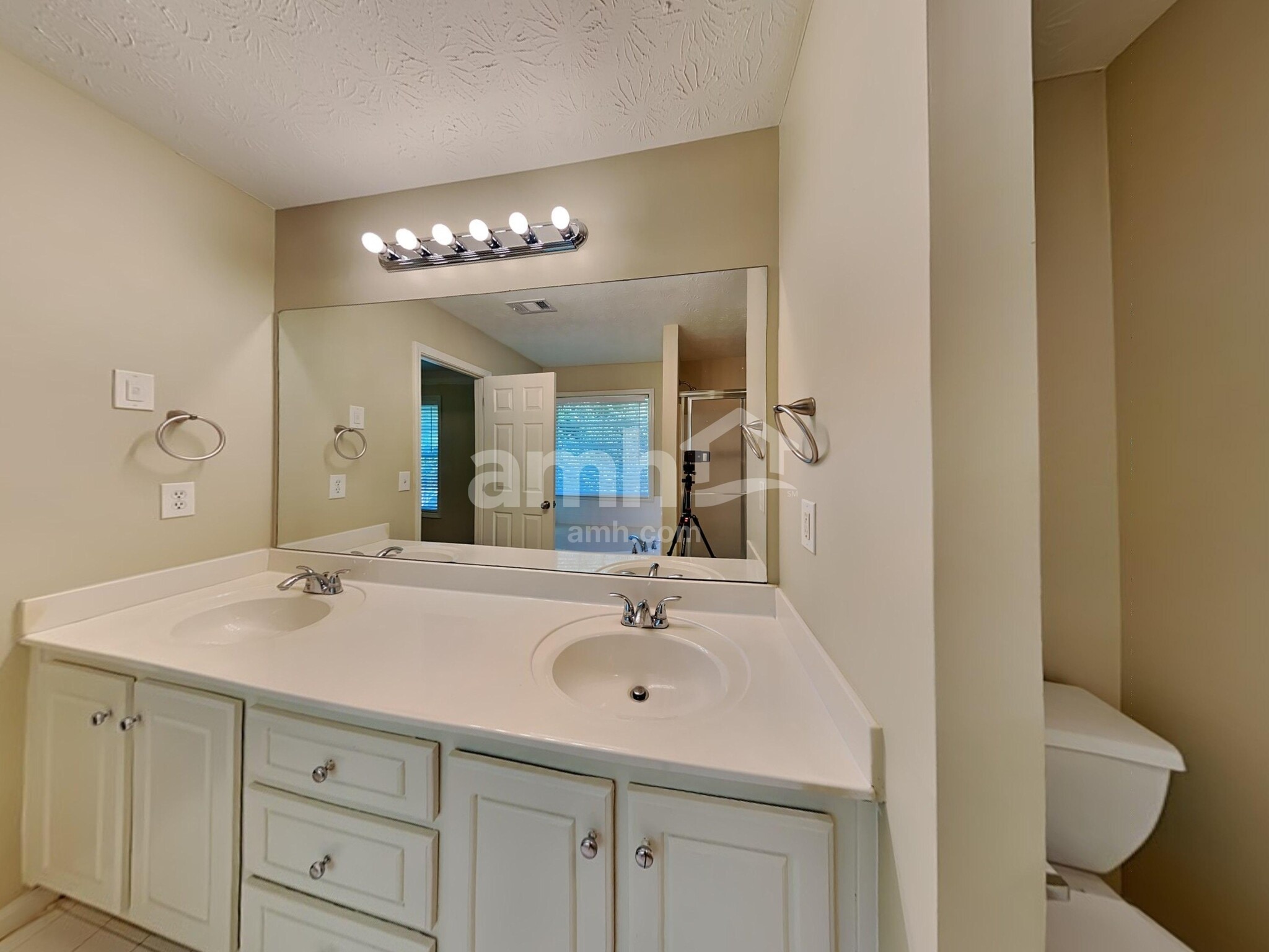 Building Photo - 4366 Foxberry Run