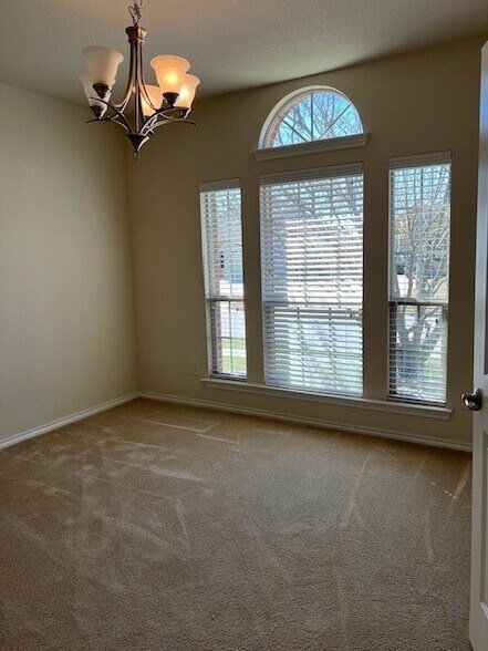 Building Photo - 7823 Black Willow Ln