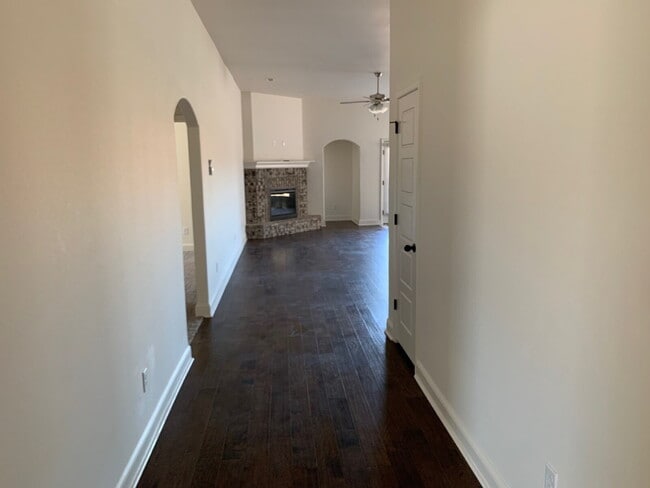 Building Photo - 740 Arkansas Black