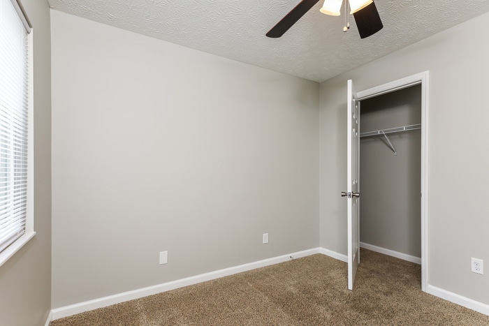 Building Photo - 1218 Sunset Dr